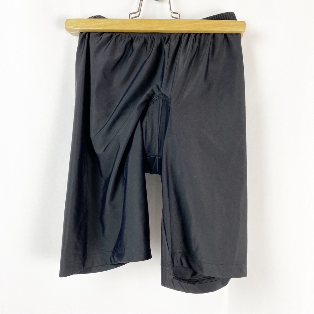 Long Bicycle Shorts 
Padded Elastic Stretch Waist